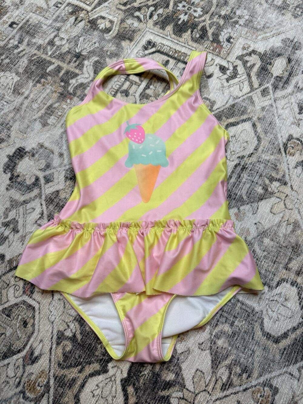 EUC H&M Girl Ice Cream Swimsuit 1pc Summer Beach Sz 6/7